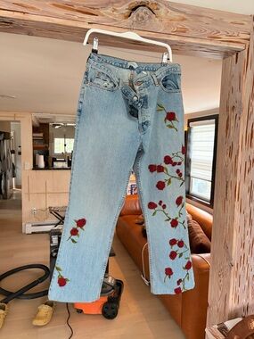 Vintage GAP Rose Beaded Light Blue Boot Cut Jeans size 16. No offers